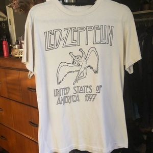 Led Zeppelin T-shirt